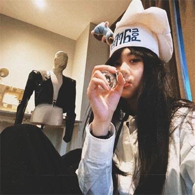 戛纳机密第一季 在线观看
